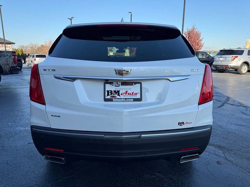 Used 2018 Cadillac XT5 Luxury w/ Driver Awareness Package image 6