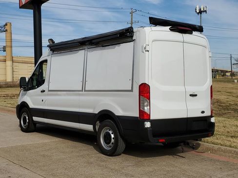 Used 2021 Ford Transit 250 Medium Roof image 13