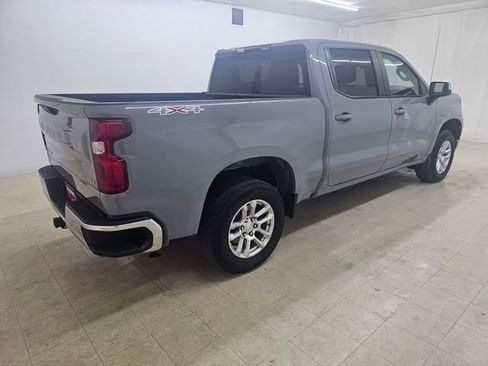 Used 2024 Chevrolet Silverado 1500 LT AWD/4WD image 15