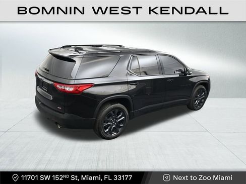 Used 2021 Chevrolet Traverse RS image 17
