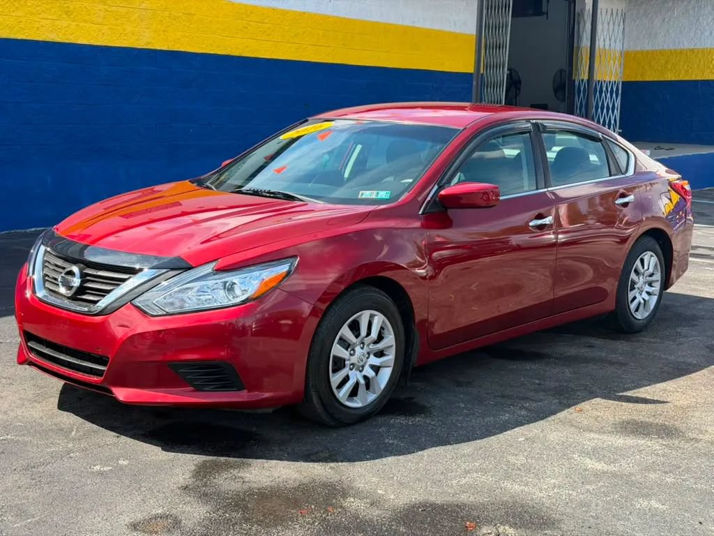 Used 2016 Nissan Altima 2.5 S w/ Power Driver Seat Package FWD image 4