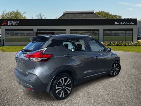 Used 2020 Nissan Kicks SR w/ SR Premium Package image 5
