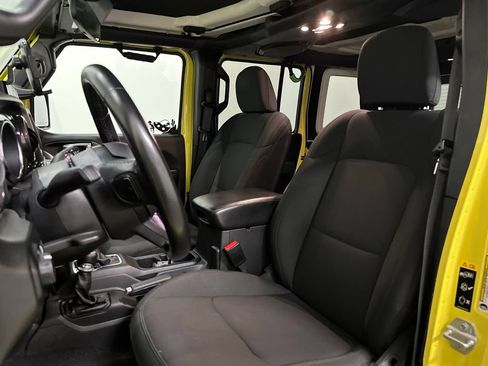 Used 2022 Jeep Wrangler Unlimited Sport AWD/4WD image 28