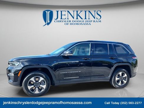 Used 2024 Jeep Grand Cherokee Limited 4xe AWD/4WD image 9