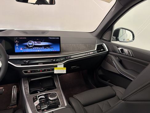 New 2026 BMW X5 sDrive40i w/ M Sport Package RWD image 29