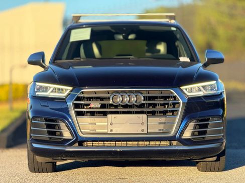 Used 2018 Audi SQ5 Premium Plus w/ S Sport Package image 3