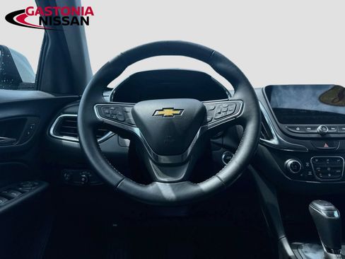 Used 2018 Chevrolet Equinox LT w/ Sun & Infotainment Package FWD image 30