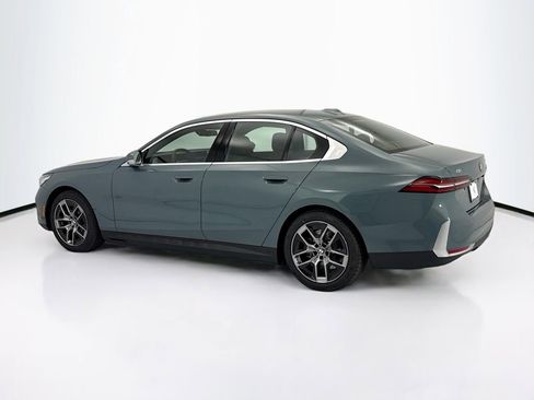 New 2026 BMW i5 eDrive40 w/ Premium Package AWD/4WD image 7