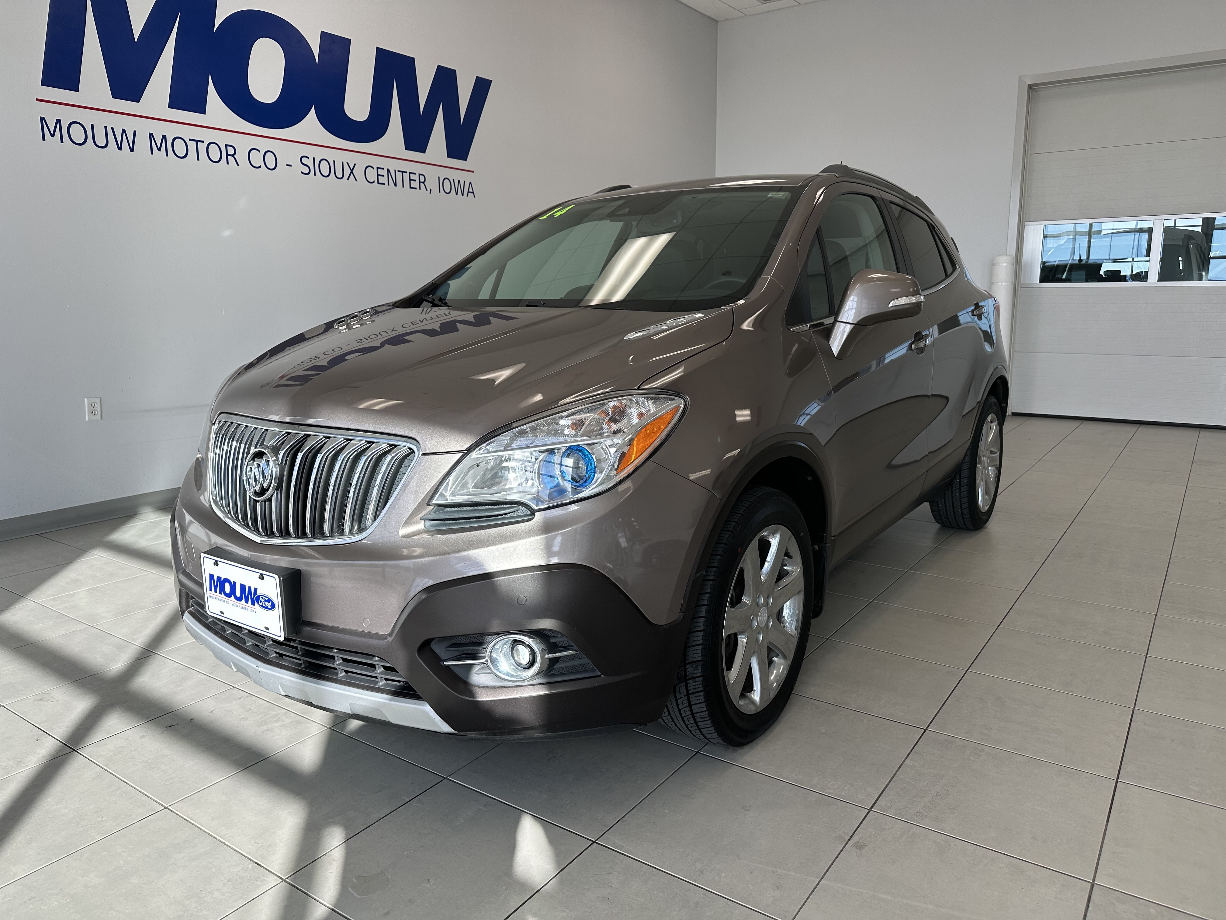 Used 2014 Buick Encore Premium AWD/4WD image 2