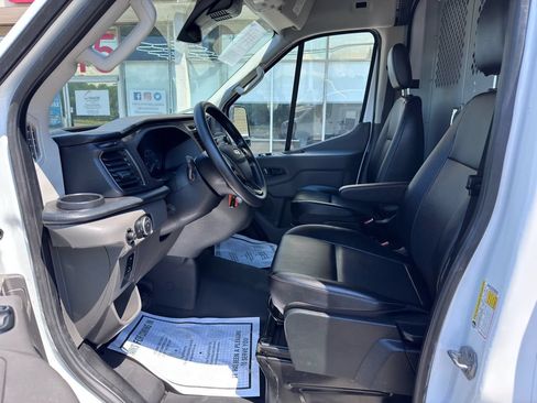 Used 2025 Ford Transit 150 148 Medium Roof AWD image 13
