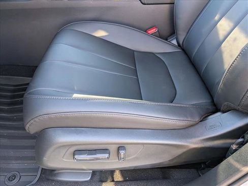 New 2026 Acura ADX FWD image 4