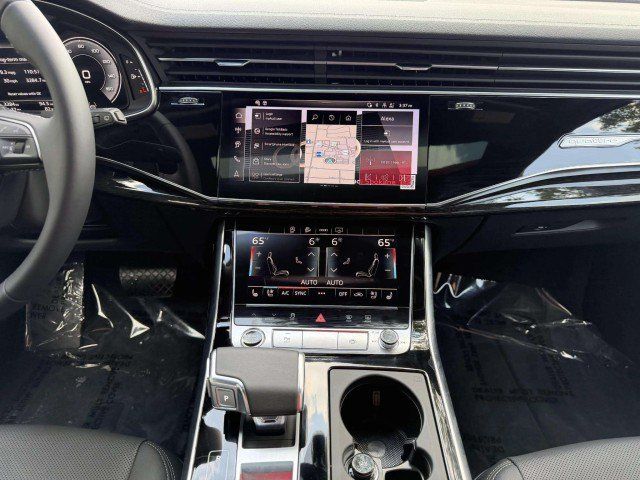 Certified 2025 Audi Q7 3.0T Premium Plus w/ Premium Plus Package AWD/4WD image 14