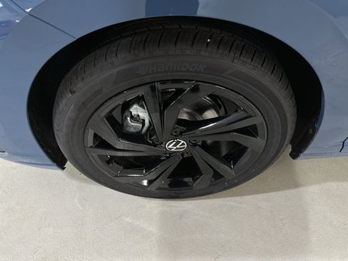 New 2026 Volkswagen Jetta SE FWD image 11