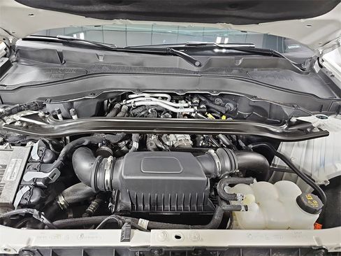 Used 2024 Ford Explorer ST w/ Equipment Group 401A image 38