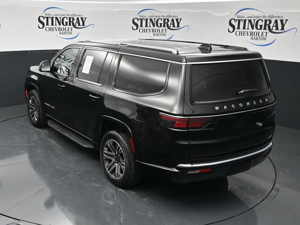 Used 2024 Jeep Wagoneer Series II w/ Flexible Seating Group AWD/4WD image 25
