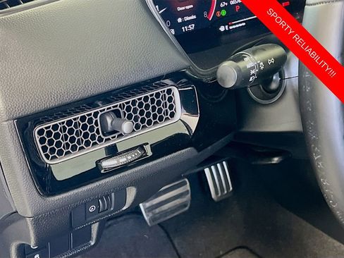 Used 2022 Honda Civic Sport image 10