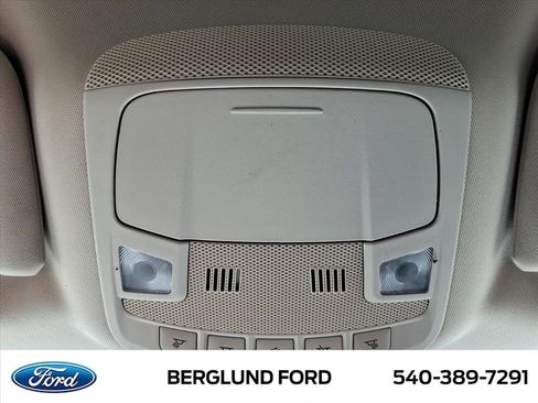 Used 2023 Ford Edge SEL AWD/4WD image 34