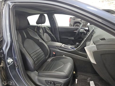 Used 2022 Toyota Avalon Touring w/ Advanced Safety Package image 13