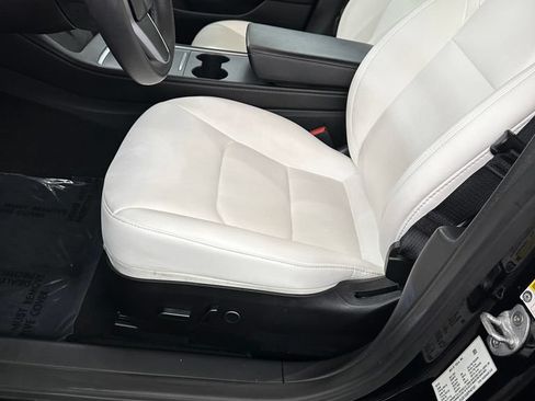 Used 2023 Tesla Model 3 Standard Range RWD image 13