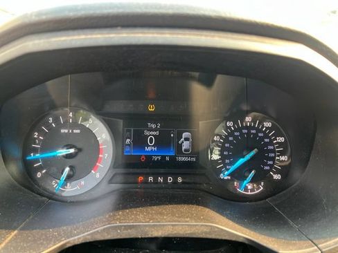 Used 2015 Ford Edge SE AWD/4WD image 19