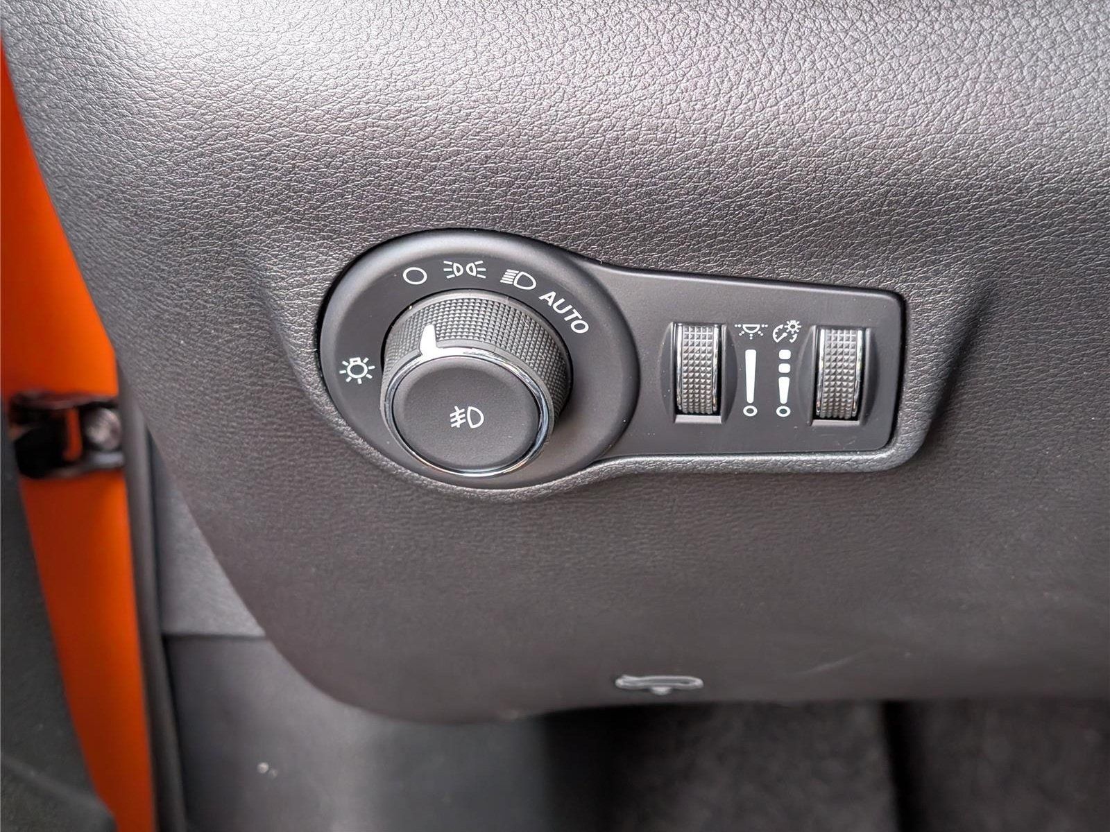 New 2026 Jeep Compass Latitude AWD/4WD image 15