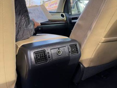 Used 2017 Toyota Tundra Limited w/ Limited Premium Package image 20