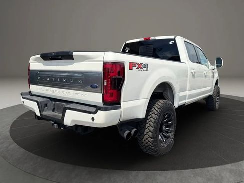 Used 2019 Ford F250 Lariat w/ Lariat Ultimate Package AWD/4WD image 11