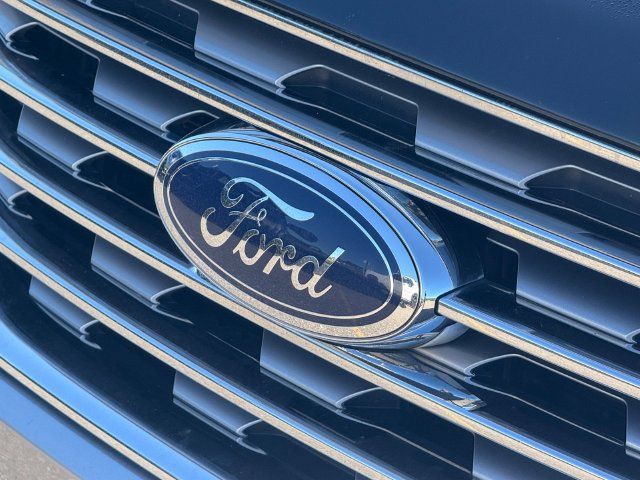 Certified 2020 Ford Edge SEL w/ Cold Weather Package AWD/4WD image 24