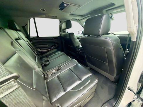 Used 2020 Chevrolet Tahoe LT AWD/4WD image 28