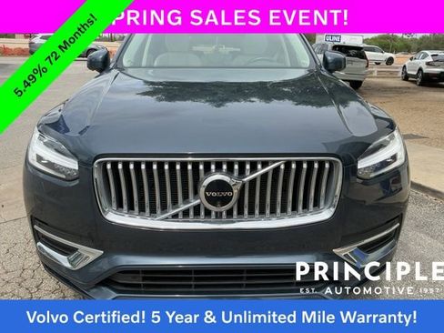 Certified 2024 Volvo XC90 B5 Plus AWD/4WD image 3