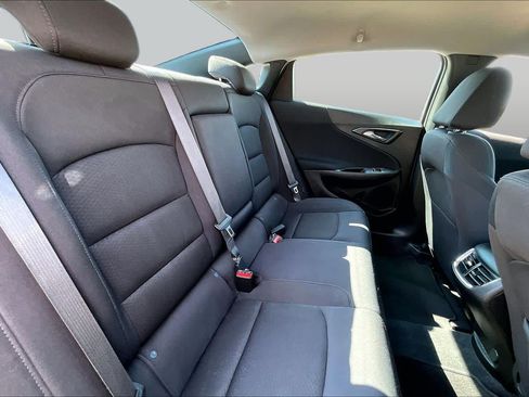 Used 2023 Chevrolet Malibu LT FWD image 18