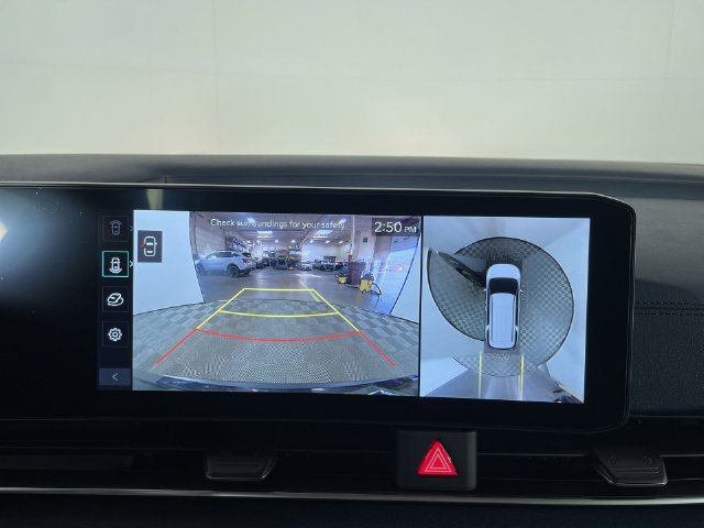 Used 2026 Kia Carnival SX FWD image 23