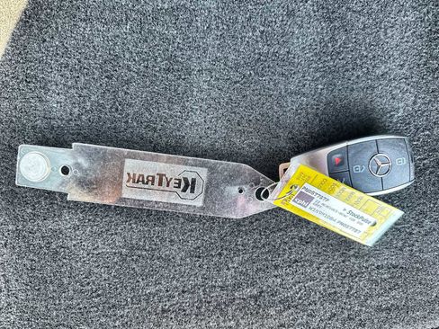 Certified 2023 Mercedes-Benz EQB 350 4MATIC SUV image 26