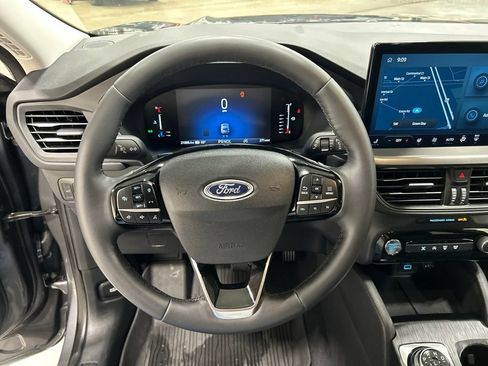 Certified 2023 Ford Escape Active w/ Tech Pack #1 AWD/4WD image 16