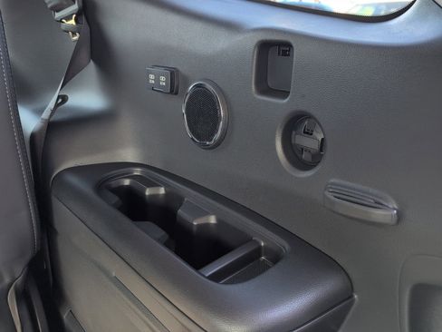 Used 2025 Subaru Ascent Limited image 52