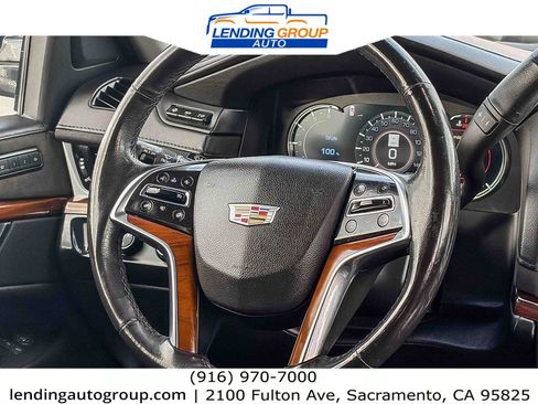 Used 2019 Cadillac Escalade ESV Premium Luxury AWD/4WD image 14