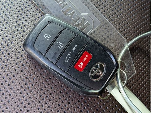 Used 2025 Toyota Land Cruiser w/ Premium Package AWD/4WD image 39