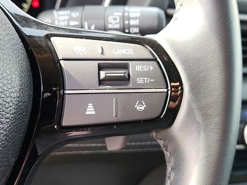 Certified 2025 Honda Pilot EX-L image 23