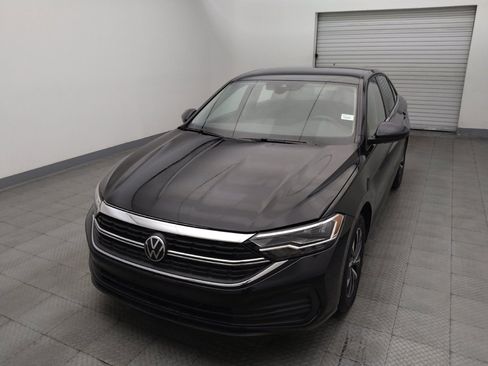 Used 2024 Volkswagen Jetta S image 15
