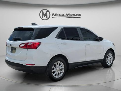 Used 2020 Chevrolet Equinox LS FWD image 8