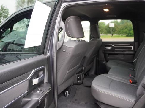 Certified 2025 RAM 2500 Big Horn AWD/4WD image 17