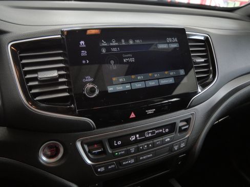 Used 2022 Honda Passport TrailSport image 22