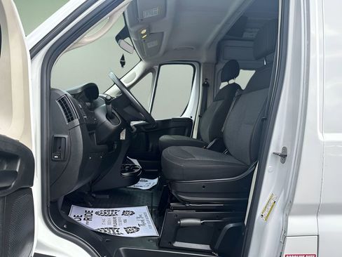 Used 2021 RAM ProMaster 2500 FWD image 22