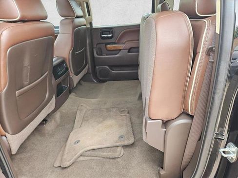 Used 2014 Chevrolet Silverado 1500 High Country w/ High Country Premium Package AWD/4WD image 10