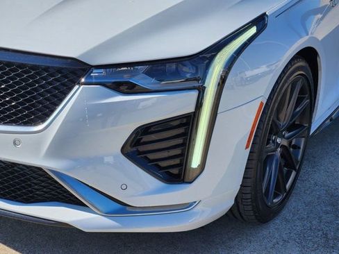 Used 2022 Cadillac CT4 Sport w/ Technology Package image 16