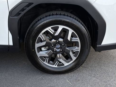 Used 2026 Subaru Forester Premium AWD/4WD image 13