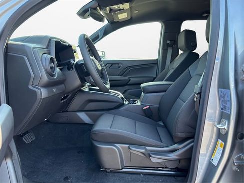 New 2026 Chevrolet Colorado W/T image 9