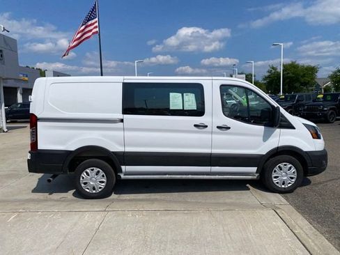 Used 2025 Ford Transit 250 Low Roof w/ Exterior Upgrade Package RWD image 2