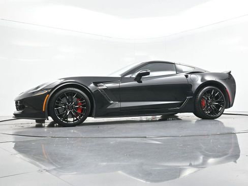Used 2019 Chevrolet Corvette Z06 RWD image 41