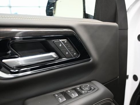 New 2026 GMC Yukon XL Elevation image 26